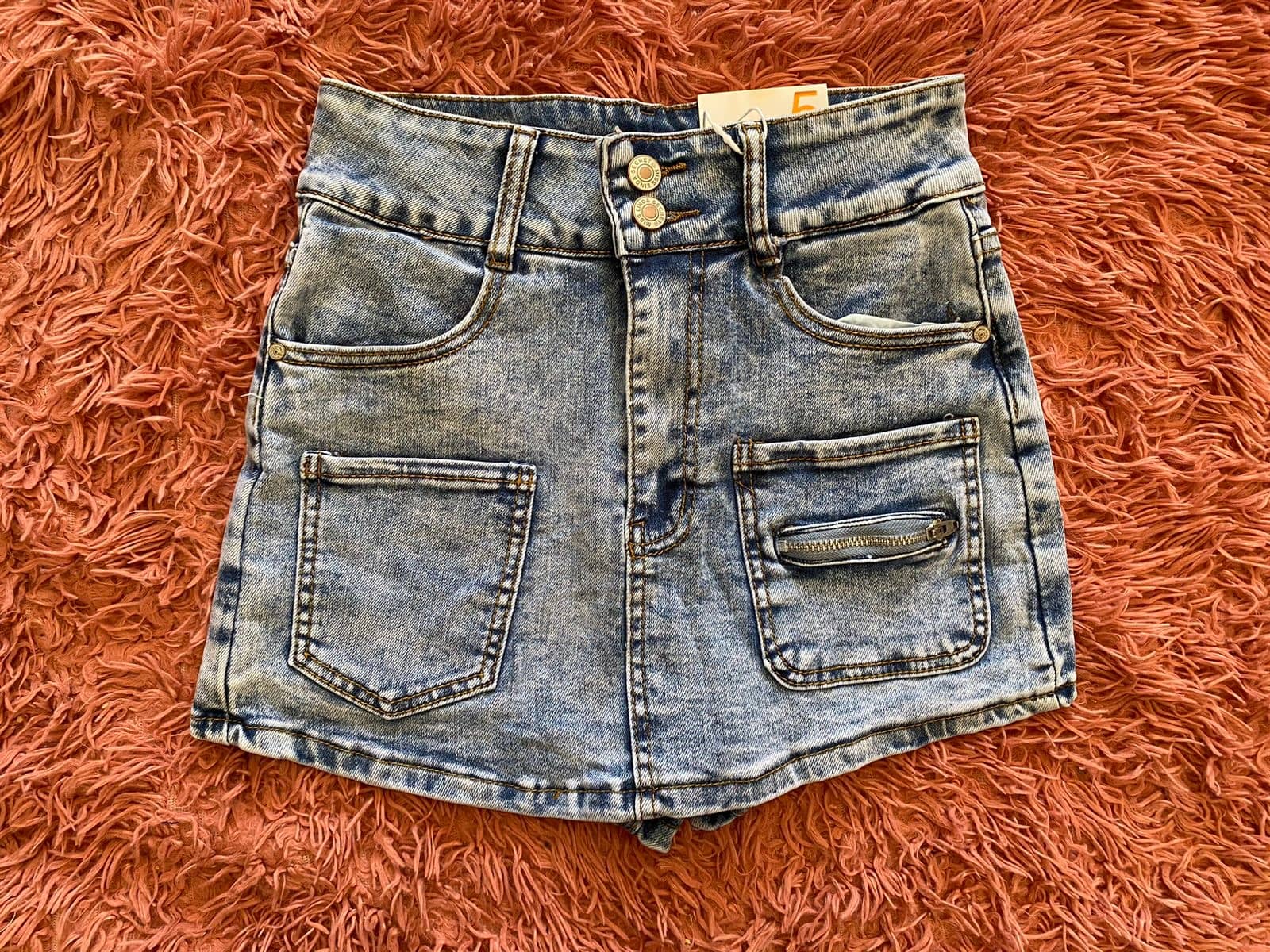 Falda short talla 5 y 7