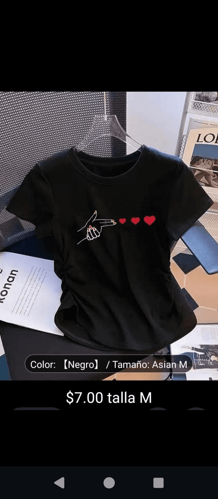 Camiseta con corazones