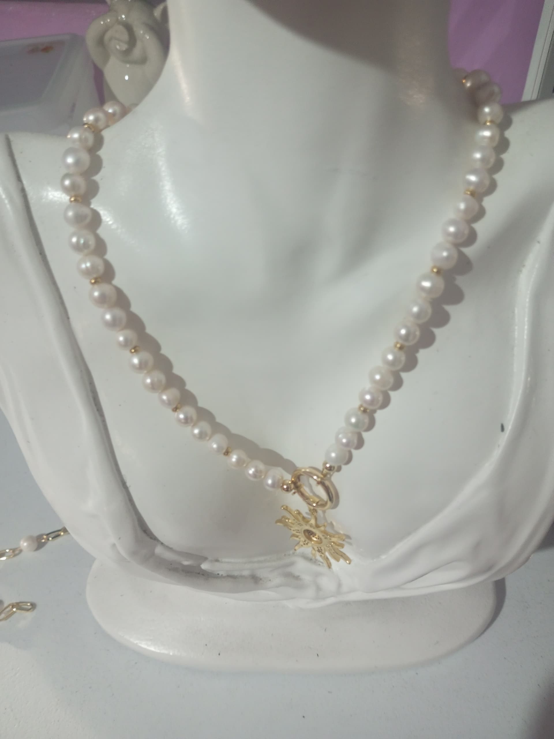 Collar de Perlas Dorado
