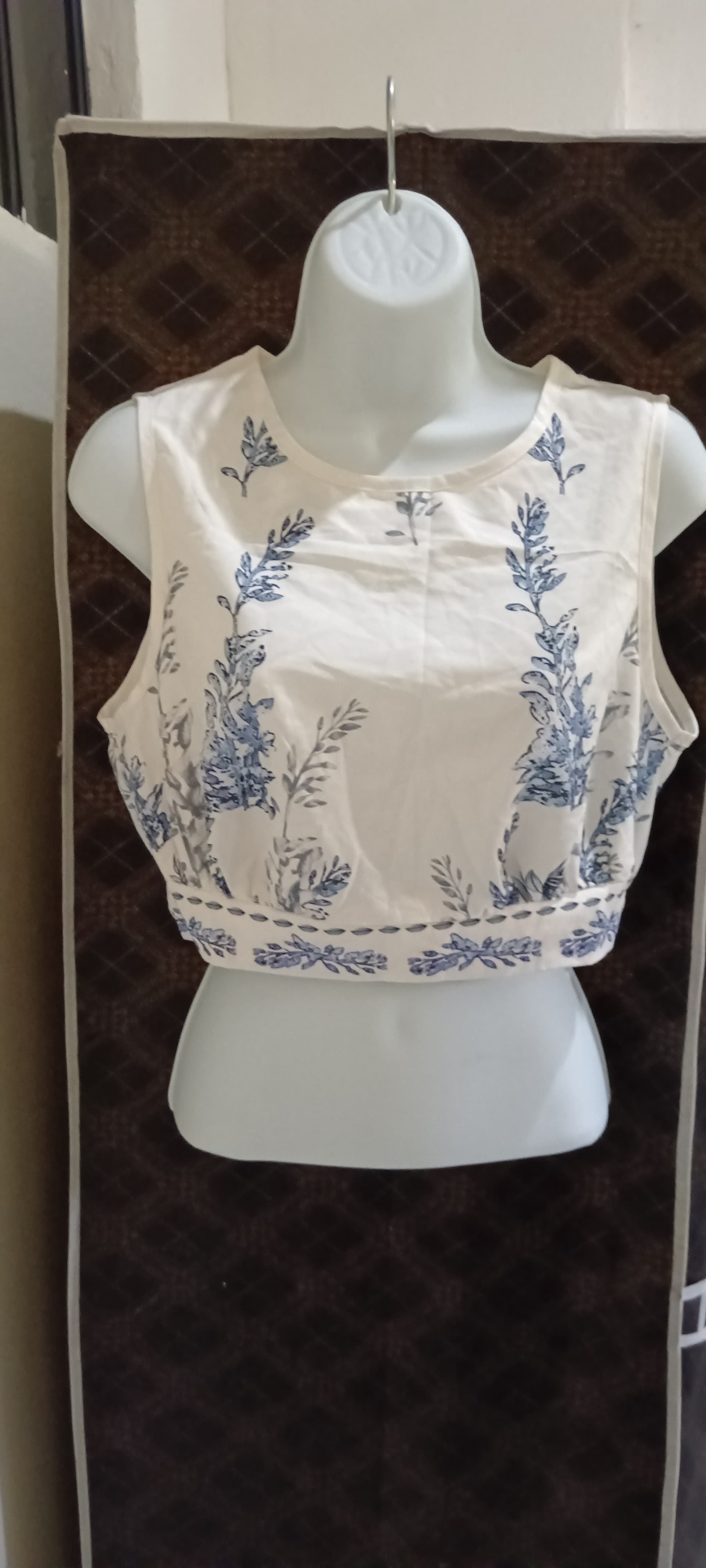 Blusa Bordada Floral