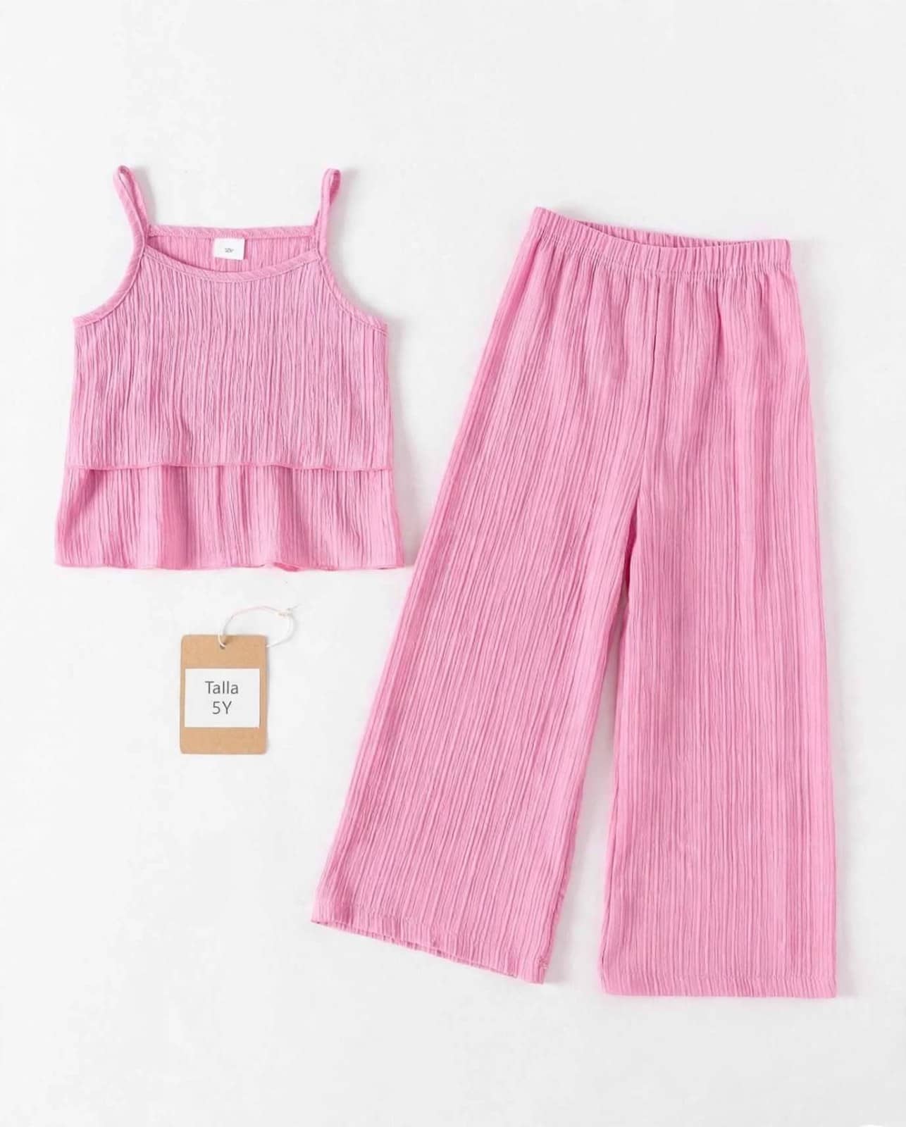 Conjunto de blusa y pantalón