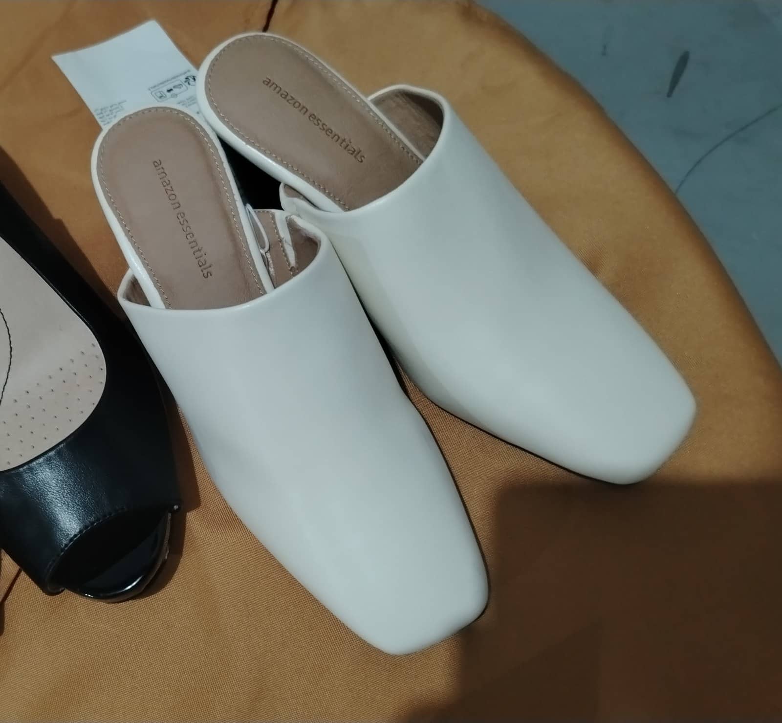 Mules blancos cuadrados