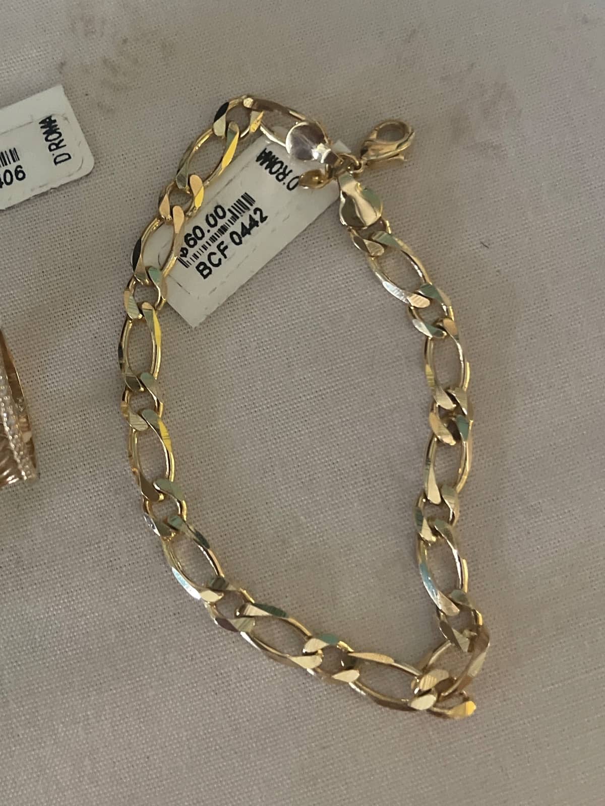 Pulsera Dorada Tipo Cadena