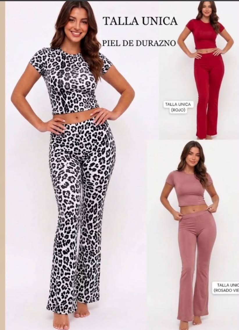 Conjunto Crop Top y Pantalón