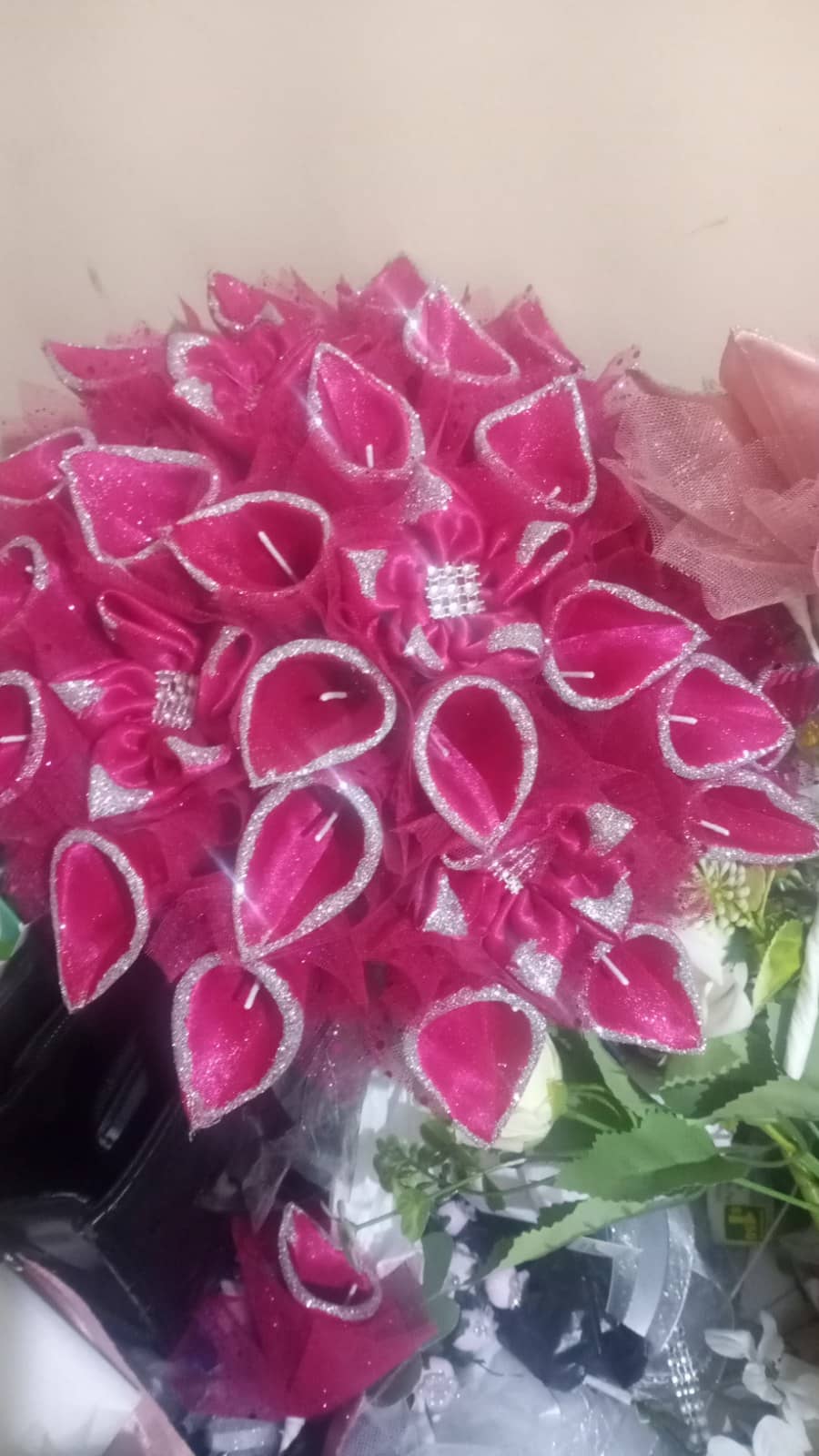 Ramo de flores decorativas