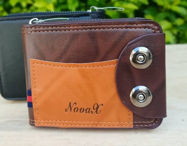 Billetera NovaX café con naranja
