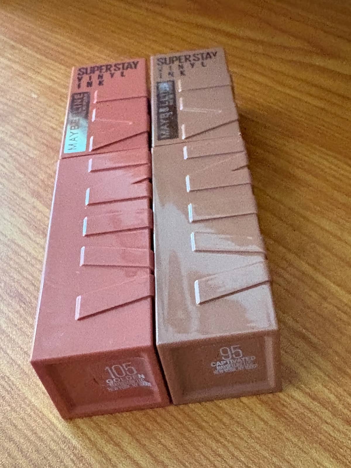 Maybelline SuperStay Matte Ink 105