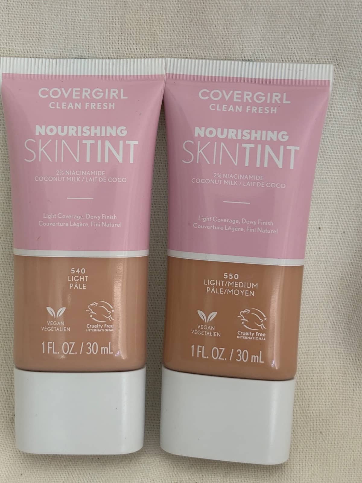 CoverGirl Nourishing Skin Tint 550