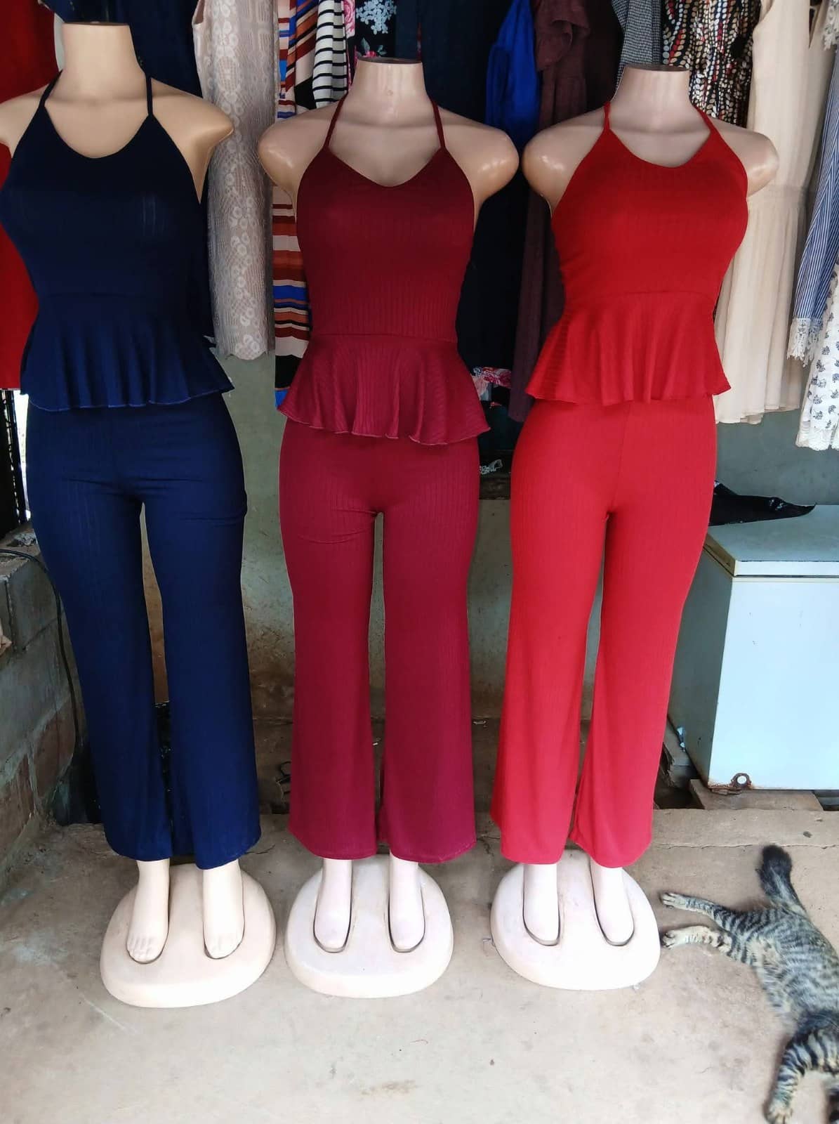 Conjunto halter vinotinto