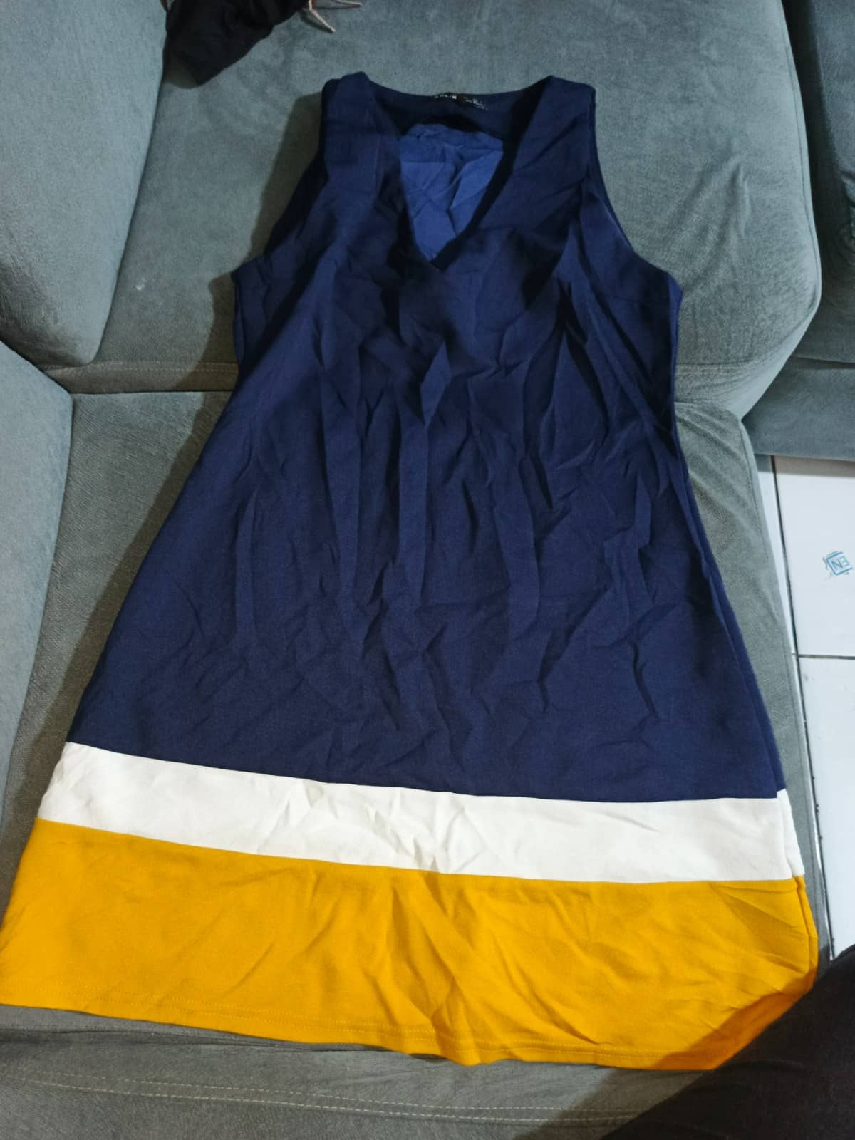 Vestido tricolor azul